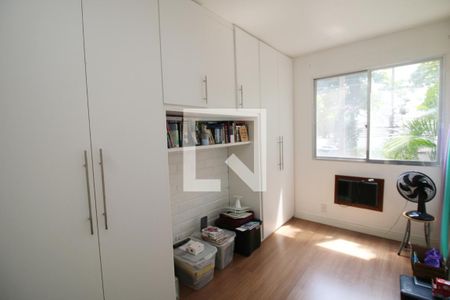 Quarto 2 de apartamento à venda com 2 quartos, 49m² em Penha, Rio de Janeiro