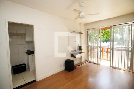 Sala de apartamento à venda com 2 quartos, 49m² em Penha, Rio de Janeiro