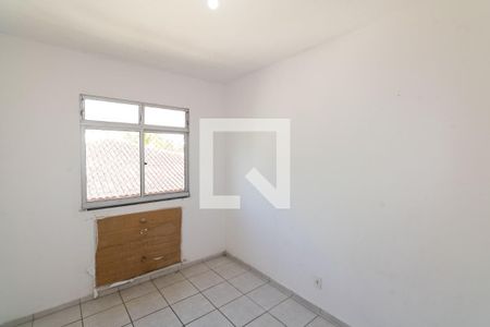 Quarto 2 de apartamento para alugar com 2 quartos, 51m² em Paciência, Rio de Janeiro