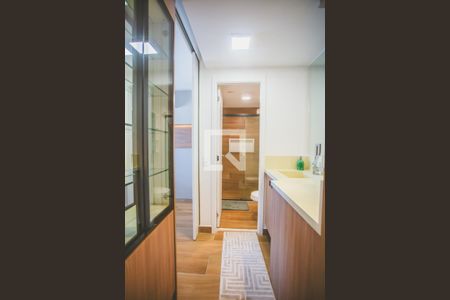 Banheiro de apartamento à venda com 1 quarto, 37m² em Vila Monte Alegre, São Paulo