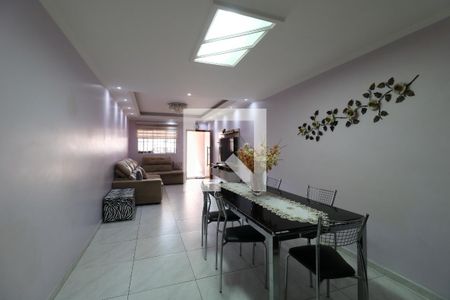 Sala de casa à venda com 3 quartos, 137m² em Vila Camilópolis, Santo André