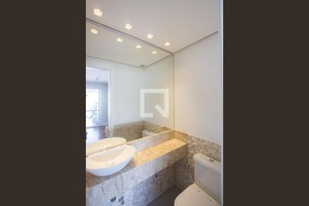 Lavabo de apartamento para alugar com 3 quartos, 160m² em Santo Amaro, São Paulo