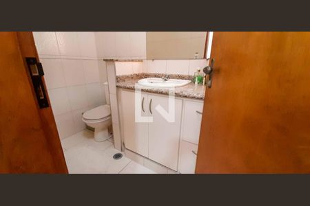 Lavabo da Sala de Estar de casa à venda com 5 quartos, 436m² em City Bussocaba, Osasco