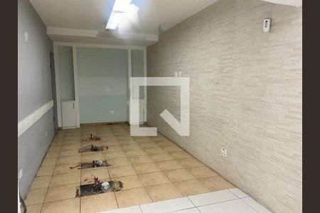 Casa à venda com 3 quartos, 200m² em Vila Gertrudes, São Paulo