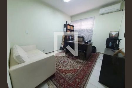 Casa à venda com 4 quartos, 320m² em Vila Progredior, São Paulo