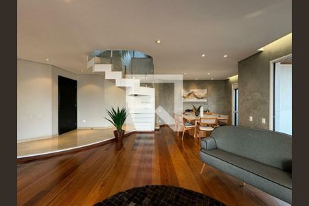 Apartamento à venda com 3 quartos, 327m² em Vila Suzana, São Paulo