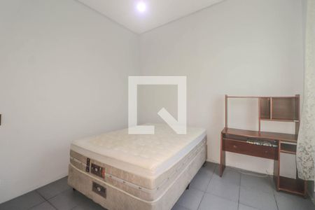 Quarto 1 de apartamento para alugar com 2 quartos, 55m² em Humaitá, Porto Alegre