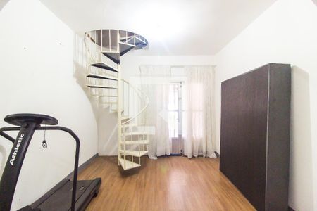 Sala de casa à venda com 4 quartos, 333m² em Jardim Redil, São Paulo