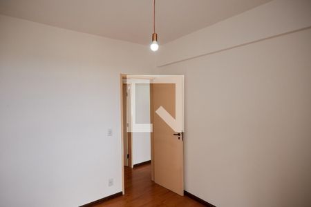 Quarto 1 de apartamento para alugar com 3 quartos, 98m² em Sagrada Família, Belo Horizonte