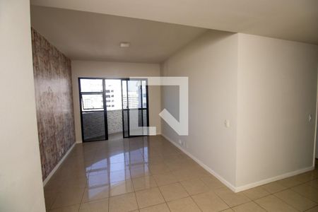 Sala de apartamento à venda com 2 quartos, 75m² em Recreio dos Bandeirantes, Rio de Janeiro