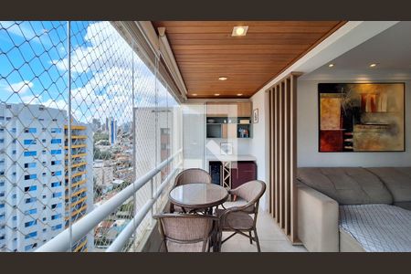 Varanda de apartamento à venda com 3 quartos, 110m² em Vila Anglo Brasileira, São Paulo