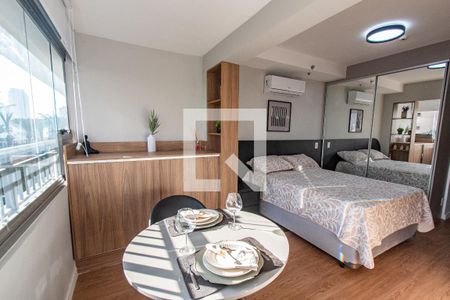 Sala de apartamento à venda com 1 quarto, 26m² em Jardim Aurélia, São Paulo