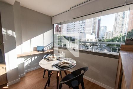 Sala de apartamento à venda com 1 quarto, 26m² em Jardim Aurélia, São Paulo