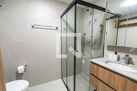Banheiro de apartamento à venda com 1 quarto, 26m² em Jardim Aurélia, São Paulo