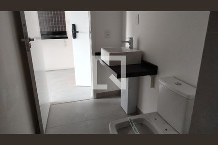 Banheiro de kitnet/studio para alugar com 1 quarto, 31m² em Vila Gomes Cardim, São Paulo