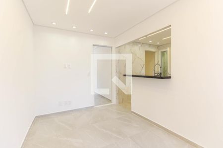 Sala de apartamento para alugar com 2 quartos, 44m² em Conjunto Residencial José Bonifácio, São Paulo