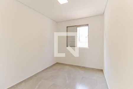 Quarto 1 de apartamento para alugar com 2 quartos, 44m² em Conjunto Residencial José Bonifácio, São Paulo