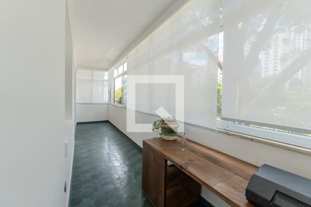 Sacada de apartamento para alugar com 3 quartos, 125m² em Bela Vista, São Paulo