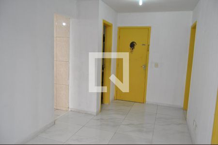 Sala de apartamento para alugar com 2 quartos, 44m² em Quintino Bocaiúva, Rio de Janeiro