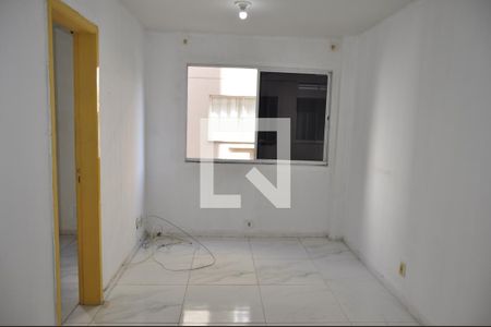 Sala de apartamento para alugar com 2 quartos, 44m² em Quintino Bocaiúva, Rio de Janeiro