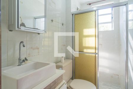 Banheiro de apartamento para alugar com 1 quarto, 37m² em Santo Antônio, Porto Alegre