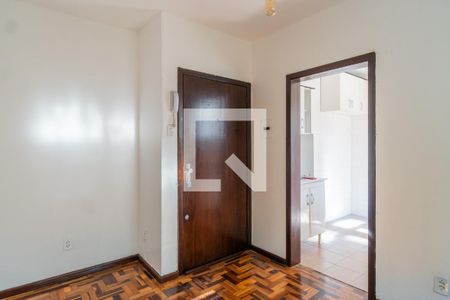 Sala de apartamento para alugar com 1 quarto, 37m² em Santo Antônio, Porto Alegre