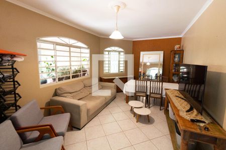 Sala de casa à venda com 4 quartos, 310m² em Vila Brandina, Campinas