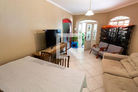 Sala de casa à venda com 4 quartos, 310m² em Vila Brandina, Campinas