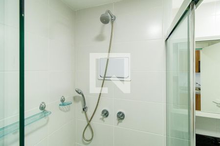 Banheiro de casa para alugar com 1 quarto, 23m² em Vila Gustavo, São Paulo