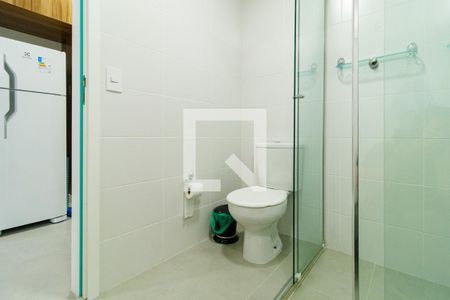 Banheiro de casa para alugar com 1 quarto, 23m² em Vila Gustavo, São Paulo