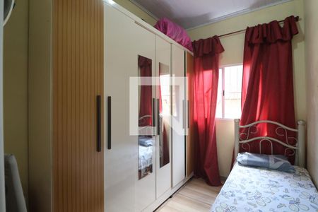 Quarto 1 de casa para alugar com 2 quartos, 48m² em Mathias Velho, Canoas