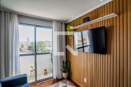 Sala de apartamento à venda com 3 quartos, 67m² em Vila Luzita, Santo André