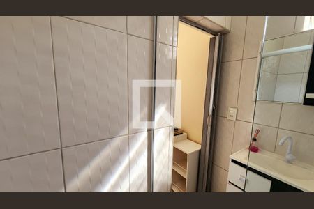 Banheiro de kitnet/studio para alugar com 1 quarto, 35m² em Vila Esperanca, Jundiaí