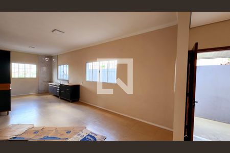 Sala de casa para alugar com 3 quartos, 120m² em Parque Residencial Nove de Julho, Jundiaí