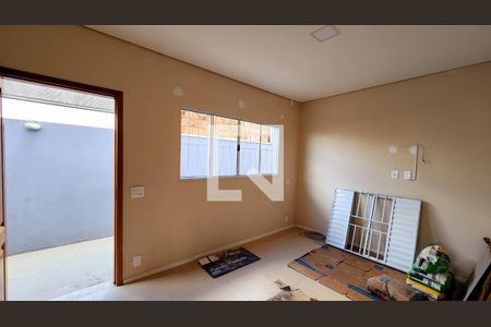 Sala de casa para alugar com 3 quartos, 120m² em Parque Residencial Nove de Julho, Jundiaí