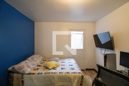 Quarto 1 de apartamento à venda com 3 quartos, 100m² em Azenha, Porto Alegre