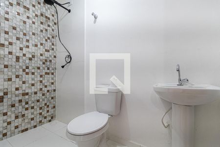 Banheiro de kitnet/studio à venda com 1 quarto, 28m² em Vila Sao Geraldo, São Paulo