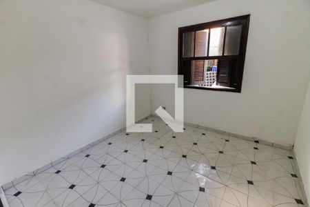 Quarto 2 de casa para alugar com 2 quartos, 58m² em Vila Sonia, São Paulo