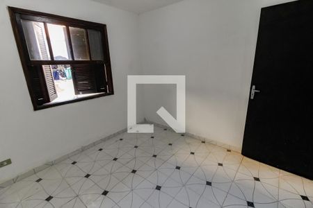 Quarto 2 de casa para alugar com 2 quartos, 58m² em Vila Sonia, São Paulo