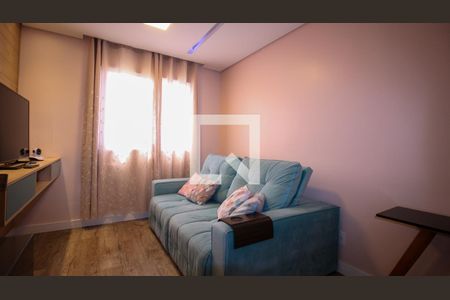 Sala de apartamento para alugar com 2 quartos, 40m² em Sítio da Figueira, São Paulo