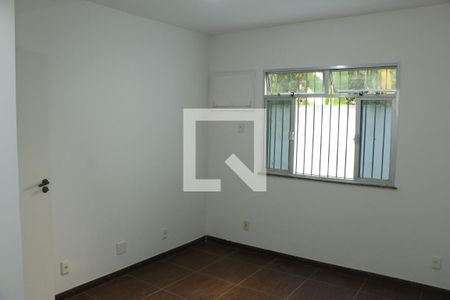 Quarto 1 de apartamento para alugar com 2 quartos, 45m² em Centro, Nova Iguaçu