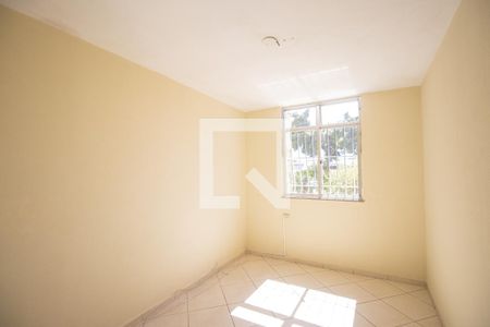 Quarto 1 de apartamento para alugar com 2 quartos, 67m² em Mutondo, São Gonçalo