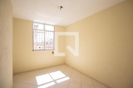 Quarto 2 de apartamento para alugar com 2 quartos, 67m² em Mutondo, São Gonçalo