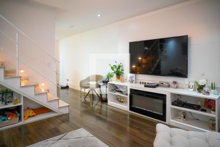 Sala de casa à venda com 3 quartos, 225m² em Vila Moinho Velho, São Paulo