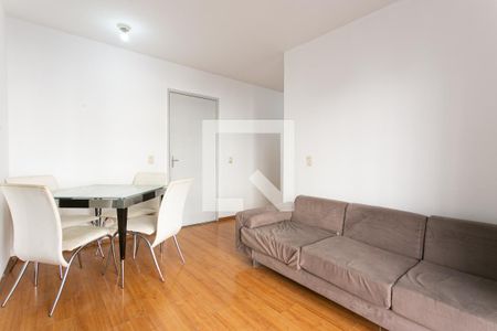 Sala de apartamento à venda com 2 quartos, 50m² em Vila Carrão, São Paulo