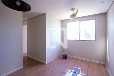 Sala de apartamento para alugar com 2 quartos, 44m² em Nova Cidade, São Gonçalo