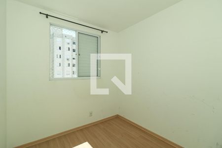 Quarto de apartamento para alugar com 2 quartos, 46m² em Humaitá, Porto Alegre