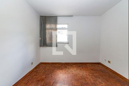 Quarto 1 de apartamento para alugar com 2 quartos, 80m² em Caiçara-adelaide, Belo Horizonte