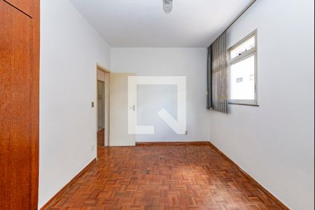 Quarto 1 de apartamento para alugar com 2 quartos, 80m² em Caiçara-adelaide, Belo Horizonte