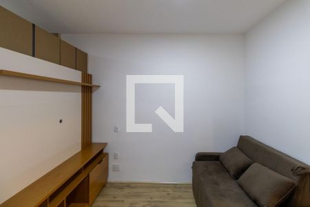 Studio de kitnet/studio para alugar com 1 quarto, 27m² em Conjunto Residencial José Bonifácio, São Paulo